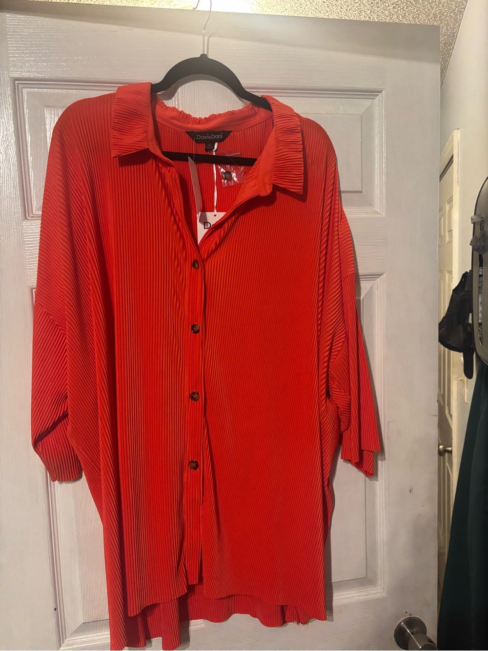 DAVI & DANI Red Pleated Button-Front Blouse